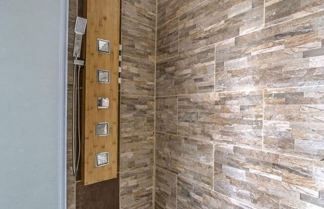 Spacious Holiday Home in Aure sur Mer With Garden - Foto 50