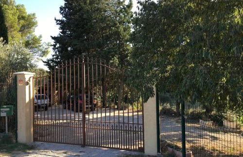 FLC - Large Charming House - Swimming Pool - Foto 26