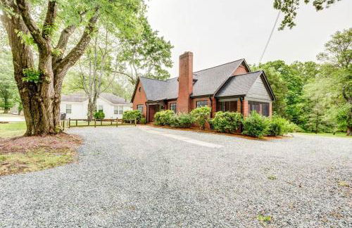 Deacon Stays: The Polo - Walk to WFU - Foto 26