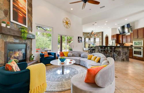 A Beautiful Desert Escape with Everything You Need - Foto 38