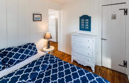 Across from Mayo Beach walk to downtown - Foto 13