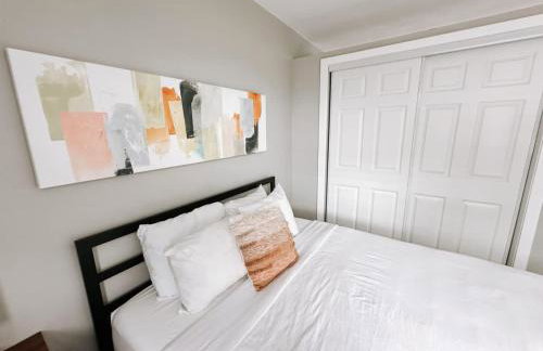 Rustic Retreats Modern 1BR for 4 guests in the heart of Fort Lauderdale - Foto 1