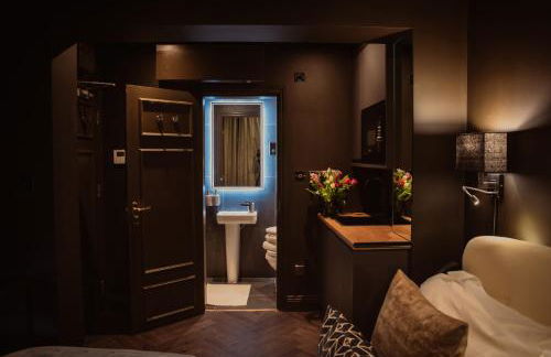 Small Studio with En Suite Bath & Kitchenette - Foto 2