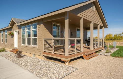 2 BR King Bed Hot Tub AC Near Jackson - Foto 37