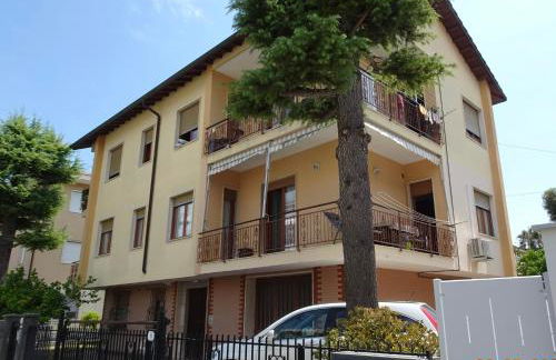 Residential area near the sea and the mountains - Foto 1