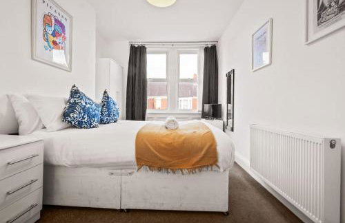 Huge Duplex in Great Location - Foto 10