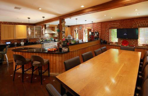 Tonge Barn - Photo 43