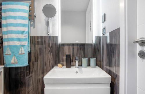 Hausboot Seeadler Stralsund - Foto 13