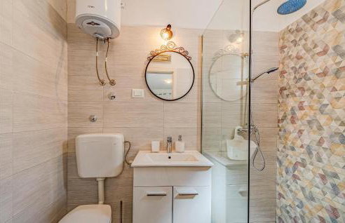 Awesome Home In Potomje With Wifi - Foto 11