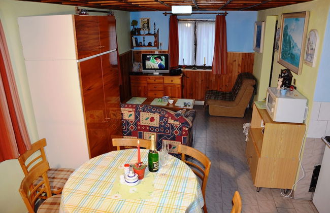 Lovely Apartment in Svinarov Czech Republic near Forest - Photo 23