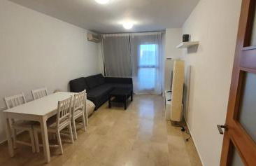 Gran piso cerca Centro Comercial y Playa - Foto 6