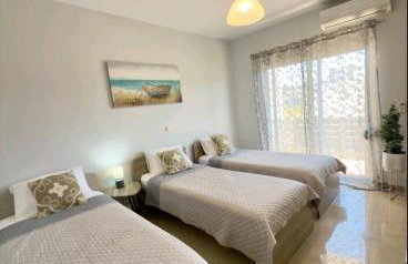 Odysseia Stay Pool & Private Jacuzzi 2min Beach - Foto 16