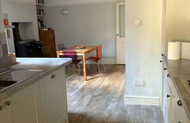 Charming cottage in Wells with easy parking - Foto 14