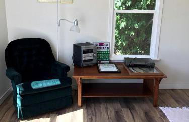 Riverside Cabin with Rare Claw-Foot Bathtub, Montana - Foto 9