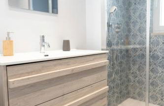 House with a Terrace and a Sea View in Savelletri - Foto 12