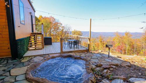 Blooming Redbud Treehouse with private hot tub - Foto 2