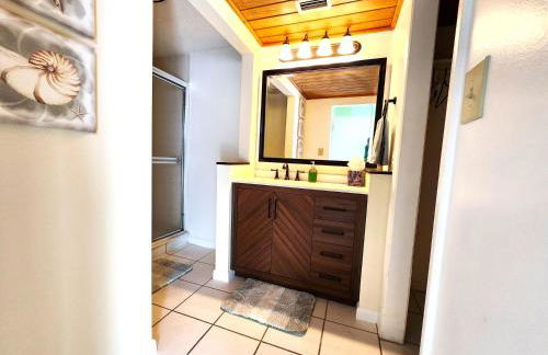 Oceanfront Beach House - Pool, Private Beach Access, Sleeps 12 - Foto 9