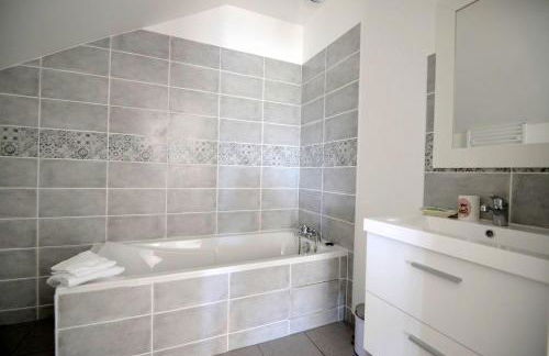 Les 4 Saisons Piscine intérieure - Foto 11