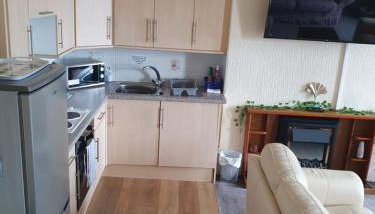 Manhattan Lodge - Photo 5