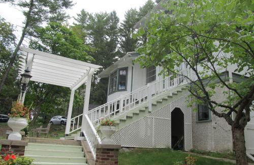 The Hillside B&B. Home w/ Breakfast Service! - Foto 33