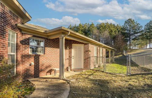 Work, Play and Visit Ole Miss! Cozy Escape Near Town - Foto 22