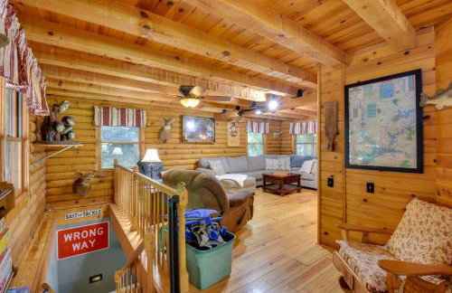 Private Dock & Game Room! Lake Hartwell Retreat - Foto 15