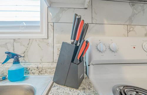 SuperValue Suite #6 @ East End Revitalized - Foto 20