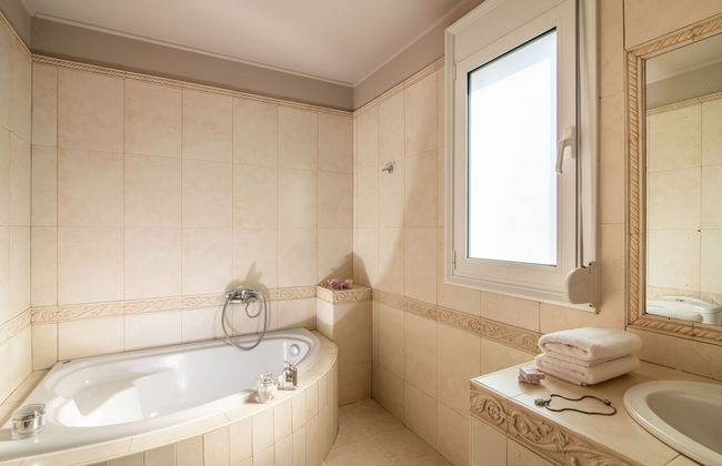 Chloe - Gerani Villas With Private Pool - Foto 16