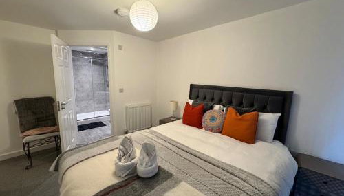 4 Town centre, Free off road parking, entire flat - Foto 2