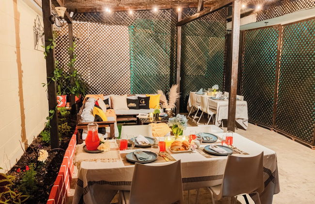 Gold House - Photo 24