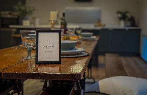 Converted Welsh Sunday School with Sea View & Garden on Anglesey - Dog Friendly - Photo 29