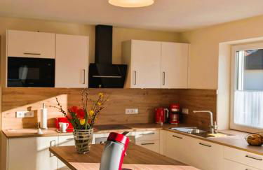 Haus am Mühlenweg - modern und lichtdurchflutet - Foto 1