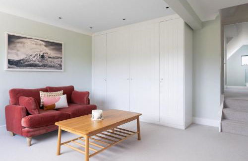 5 Bed in Seaview oc-m33328 - Photo 25