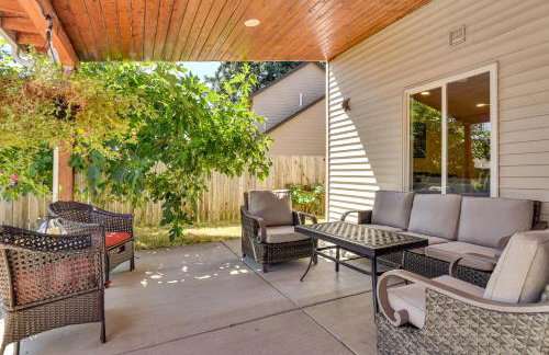 Private Outdoor Space 9 Mi to Downtown Vancouver! - Foto 2