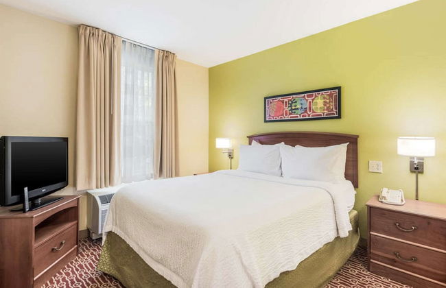 Birch Hill Suites Extended Stay - Blue Ash - Foto 21