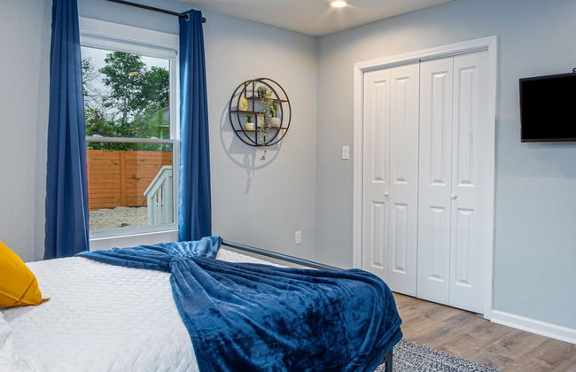 Trendy Historical Home Near Downtown Attractions - Foto 29