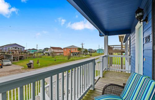 Deep Blue Yonder - Ping-pong! Bikes! Games! Cute and cozy 3-bed, 2-bath home in the heart of Crystal Beach! - Foto 3