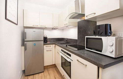 Appartement rénové - Terrasse - Parking - BM - Foto 26