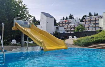 Sauna, Pool und Gartenzugang - Foto 20