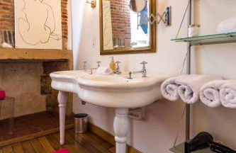 Suite Mana OHANA - Luxe et Authenticité à 2 pas de la Place Ducale avec Parking privé - Foto 24