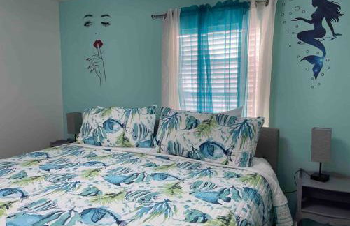 King Bed Downtown Courtyard Apt - Foto 11