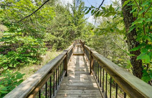 Secluded Tuskahoma Retreat with Deck and Views! - Foto 22