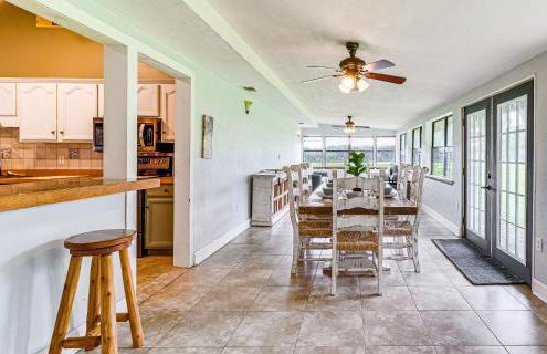 Spacious Micanopy Farmhouse with Luxurious Pool! - Foto 10