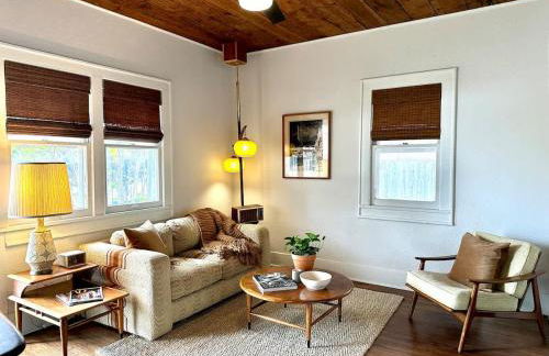 the reverie - romantic & eclectic with pool & hot tub at The Ponderosa - Foto 3