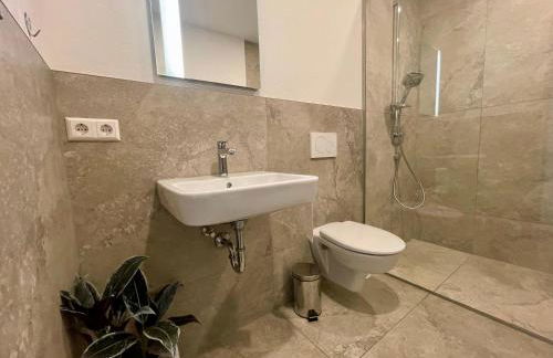 Goldstadt Schlössle Suite 2-Zimmer Design Apartament Zentrum Pforzheim - Foto 30