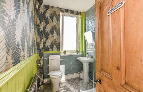 Traditional 3-Bed Property in Pontcanna with Parking - Foto 34