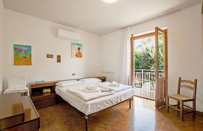 Albatros in Dro With 2 Bedrooms and 1 Bathrooms - Photo 16