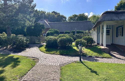 Sky & Sand Homes Eiderente I Kleine Auszeit unter Reet - ruhig & gemütlich - Photo 41