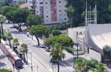 Grand Appartement 5 chambres, 5 télévision , 95 m2, vue mer, tramway sur place, gare train 2 min, aéroport 5 min , Large Apartment 5 bedrooms, 5 televisions, 95 m2, sea view, tram on site, train station 2 mins, airport 5 mins - Foto 5