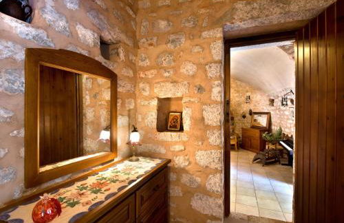 Arapakis Historic Castle - Foto 60